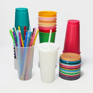 Gobelet en plastique réutilisable 24oz avec paille gobelet coloré en gros pour fête