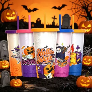 Set di bicchieri in plastica cambia colore di Halloween con coperchio e cannucce