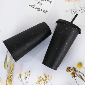 Vaso de plástico negro de 710ml con sorbete, diseño estrellado, vista detallada taza.
