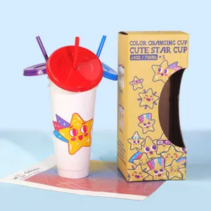 Grosse Kapazitaet 24oz farbwechselnde Kunststoffbecher Set mit Deckeln und Strohhalmen