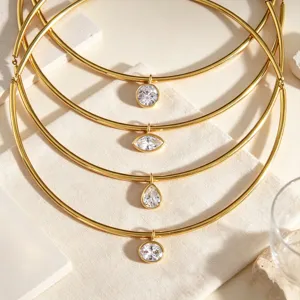 Minimalistische Edelstahl Halskette Für Damen Geometrischer Zirkonia Anhänger Wasserdicht Hypoallergen Modeschmuck
