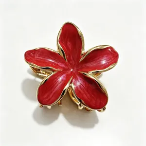 Molletta per capelli frangipani smaltata rossa dettaglio, pinza metallica floreale elegante.