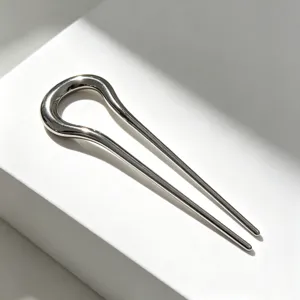 Minimalist alloy U-shaped hair stick, sleek silver metal hairpin for elegant daily buns.