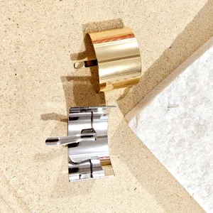 Forcina per capelli a U in metallo, eleganti accessori per capelli oro e argento.