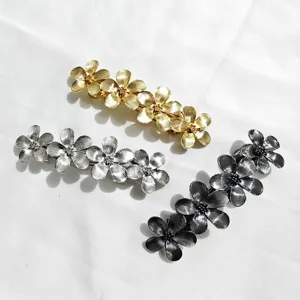 Exquisita pinza de pelo de flor de metal pasador francés accesorios elegantes para el pelo