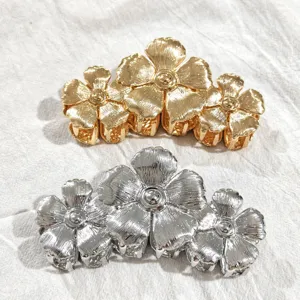 Metall Blumen Haarklammer grosse Haarkralle elegante Haarschmuck Accessoires fuer Damen