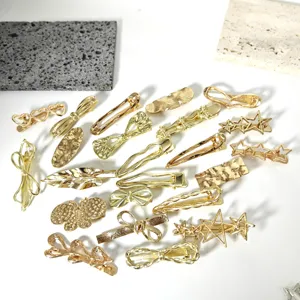 Goldene Legierung Haarspangen Set Mode geometrische Stern Herz Haarnadeln fur Damen Accessoires