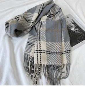 Écharpe à franges à carreaux d'hiver pour femmes, foulard chaud et épais rétro, châle doux.