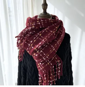 Winter warm plaid scarf for women, cozy imitation cashmere fringe shawl and neckerchief detail.