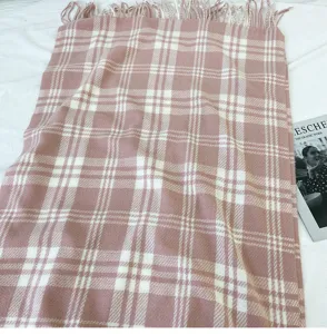 Écharpe d'hiver à carreaux rose pour femme douce toucher cachemire franges mode
