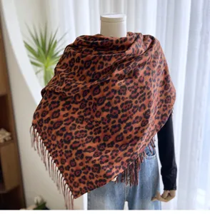 Classic leopard print cashmere-feel scarf winter tassel shawl versatile warm wrap accessory