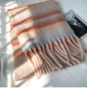 Écharpe d'hiver douce à rayures mohair imitation cachemire avec franges élégante mode