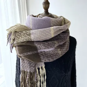 Women thick plaid winter scarf cozy warm cashmere feel fringe shawl fashion daily wear style