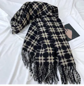 Cozy black and beige plaid scarf for women winter, soft warm cashmere feel tassel shawl.