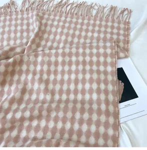 Cozy imitation cashmere winter scarf with circular plaid pattern and elegant fringe tassels.