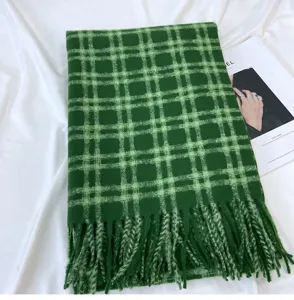 Green plaid cashmere-feel winter scarf, soft warm tassel neck wrap for women and couples.