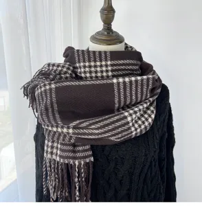 Dicker Hahnentritt Schal für Damen, klassischer braun-weißer Winter-warmer Fransen-Schal.