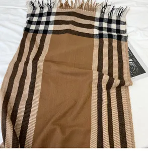 Classic plaid winter scarf for women, warm imitation cashmere shawl with fringe trim.