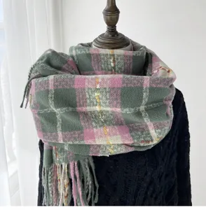 Winter thick plaid scarf for women, cozy warm imitation cashmere shawl neck wrap.
