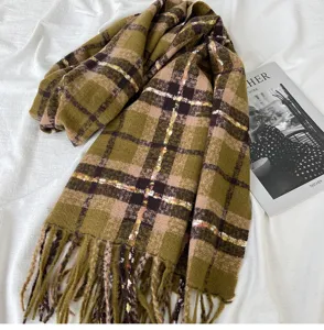 Winter thick warm plaid scarf detail view, elegant green imitation cashmere shawl for women.