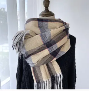 Écharpe à carreaux classique pour femme, châle enveloppant chaud imitation cachemire hiver.