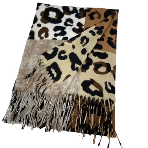 Women autumn winter imitation cashmere leopard print colorblock scarf with stylish fringe tassel.
