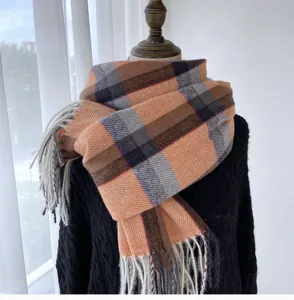 Écharpe à carreaux femme automne hiver imitation cachemire avec franges chaud élégant