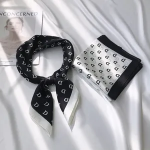 Women Fashion Silk Feel Small Square Scarf Retro Printed Neck Scarf Chic Daily Accessories