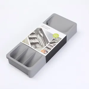 Organizador de cubiertos para cajón de cocina en gris bandeja de almacenamiento compacta.