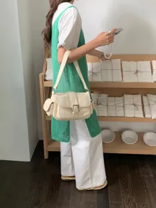 Chic minimalist shoulder bag for women, trendy daily crossbody purse with stylish buckle.