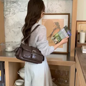 Retro brown leather shoulder bag women vintage multi-pocket underarm bag casual handbag