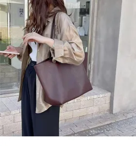 Casual minimalist brown leather tote bag, soft large capacity shoulder bag for women.
