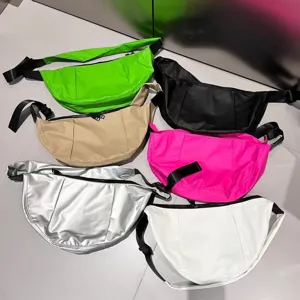 Casual large capacity nylon crescent bag waterproof crossbody bag for men and women