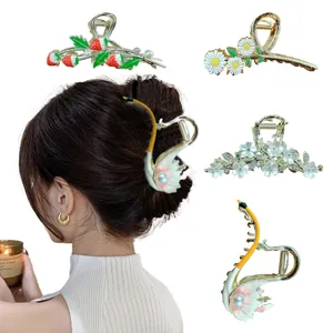 Elegant Alloy Rhinestone Hair Claw Clip Sweet Swan Floral Geometric Metallic Shark Clip Artificial Pearl Hairwear For Women Banquet Party