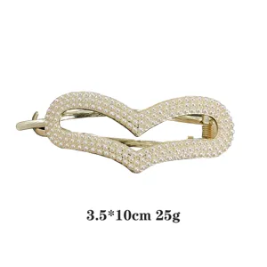 Elegante goldene Perlen Haarklammer Herz Form Legierung Haarschmuck Detail Ansicht Damen