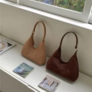 Stylish plush hobo shoulder bag for women, trendy fuzzy crescent bag, autumn winter fuzzy handbag.