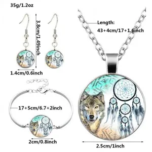 Wolf Traumfaenger Glas Cabochon Schmuckset mit Halskette, Ohrringen und Armband.