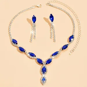 Magnifique ensemble de collier et boucles d'oreilles en strass bleu pour mariage femme