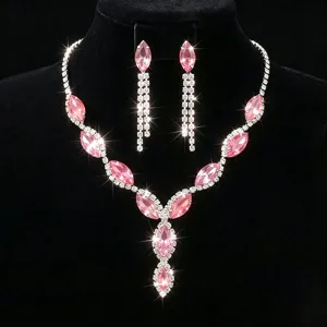 Magnifique ensemble collier et boucles d'oreilles strass cristal marquise rose mariée.