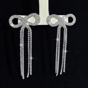 Elegante Strass Schleife Quaste Ohrringe, luxuriöses Design glänzender Schmuck für Damen.