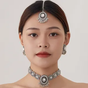 Indian retro rhinestone choker necklace earrings maang tikka set for women fashion jewelry