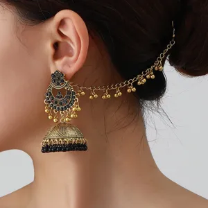 Indische goldene Quasten-Ohrringe mit Ohrkette retro schwarze Perle Detailansicht