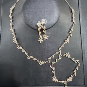 Exquisite rhinestone leaf and flower necklace earrings bracelet set detailed view design showcase