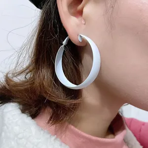 Minimalist white hoop earrings for women, stylish geometric metal circle earrings