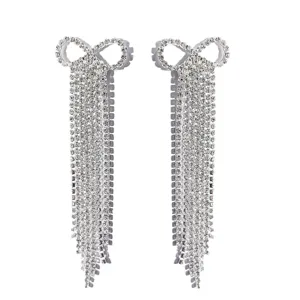 Elegante silberne Strass Schleife Quaste Ohrringe fur Damen glitzernder Kristall Schmuck
