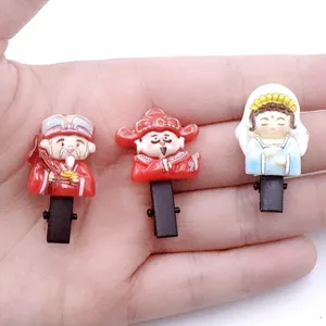 Joli ensemble de pinces à cheveux rouges de divinité de dessin animé chinois pour filles.