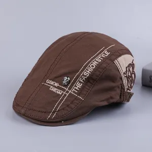 Men's retro cotton flat cap detail, casual stylish ivy beret with embroidery and metal decor.