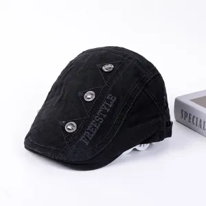 Black flat cap for men and women, stylish retro beret with cool embroidered letters.
