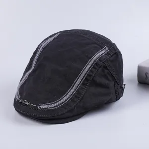 Classic black cotton flat cap for men, featuring retro stitching and stylish beret design.