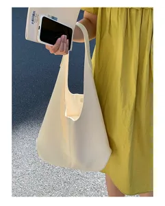 Minimalist soft leather shoulder bag for women, large capacity versatile hobo tote summer bag